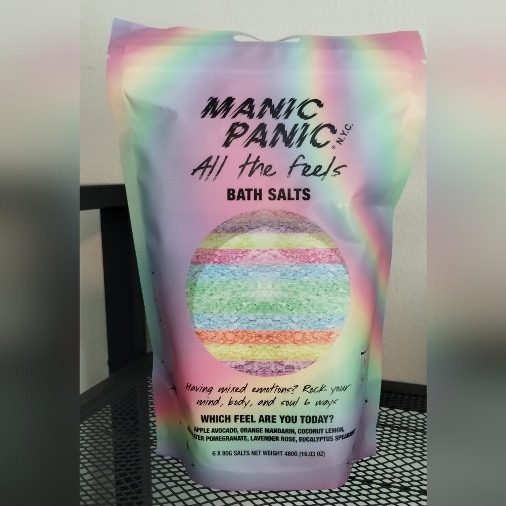 Manic Panic All the Feels Rainbow Bath Salts